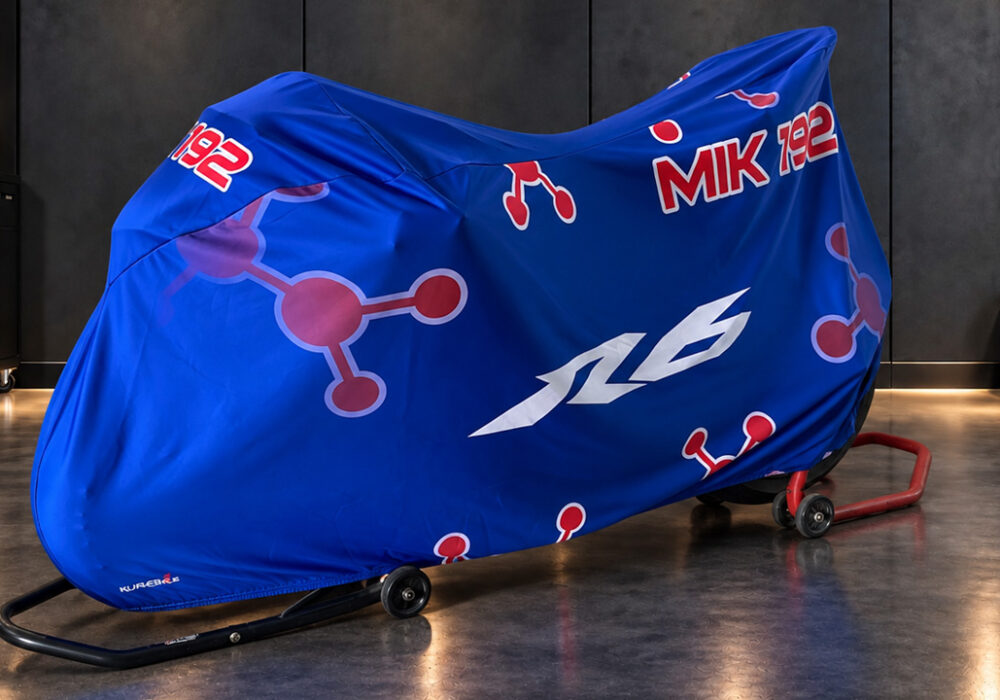 telo coprimoto Yamaha R6